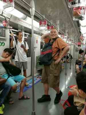 百度胖老师吧上海市公 安局轨道交通分局石宇玉老师求救 抖音快手百度贴吧百科图片视频知道搜索上海胖老师或 ...