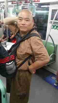 百度胖老师吧上海市公 安局轨道交通分局石宇玉老师求救 抖音快手百度贴吧百科图片视频知道搜索上海胖老师或 ...