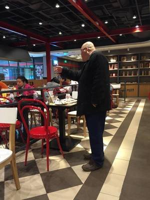 百度胖老师吧上海市公 安局轨道交通分局石宇玉老师求救 抖音快手百度贴吧百科图片视频知道搜索上海胖老师或 ...