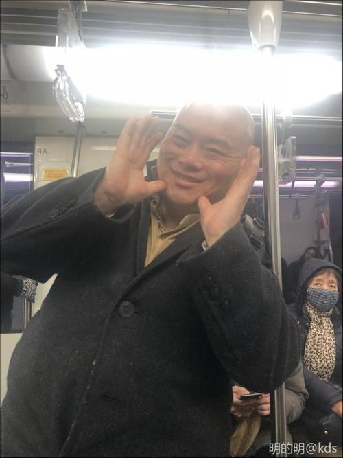 百度胖老师吧上海市公 安局轨道交通分局石宇玉老师求救 抖音快手百度贴吧百科图片视频知道搜索上海胖老师或 ...