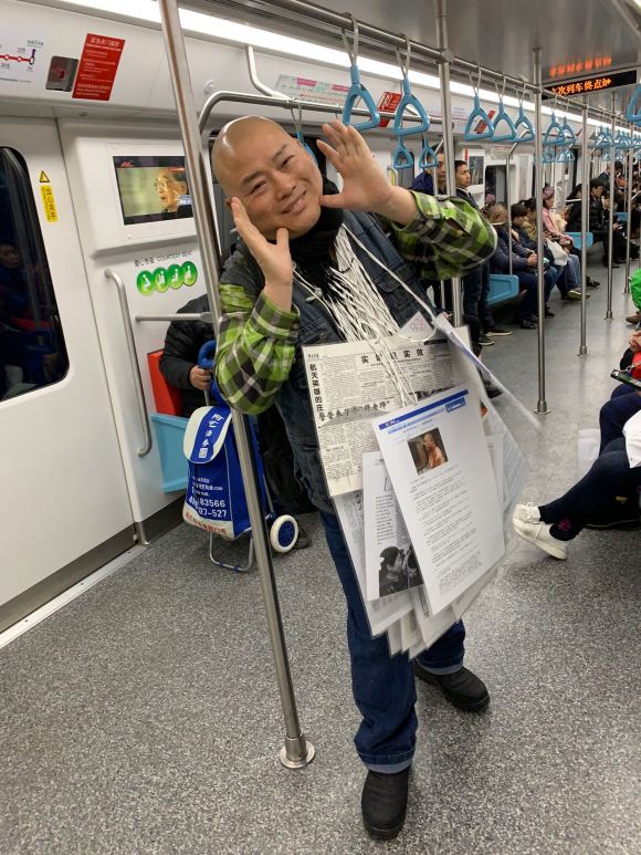 百度胖老师吧上海市公 安局轨道交通分局石宇玉老师求救 抖音快手百度贴吧百科图片视频知道搜索上海胖老师或 ...