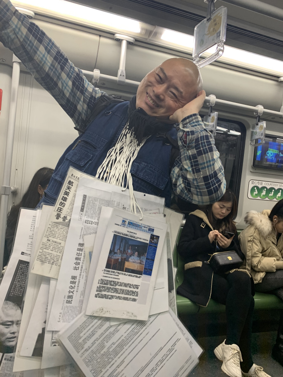 百度胖老师吧上海市公 安局轨道交通分局石宇玉老师求救 抖音快手百度贴吧百科图片视频知道搜索上海胖老师或 ...