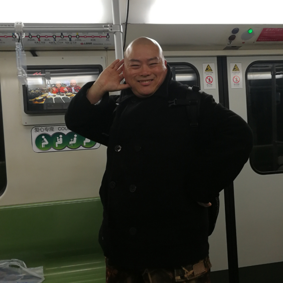 百度胖老师吧上海市公 安局轨道交通分局石宇玉老师求救 抖音快手百度贴吧百科图片视频知道搜索上海胖老师或 ...