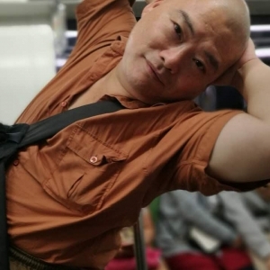 百度胖老师吧上海市公 安局轨道交通分局石宇玉老师求救 抖音快手百度贴吧百科图片视频知道搜索上海胖老师或 ...