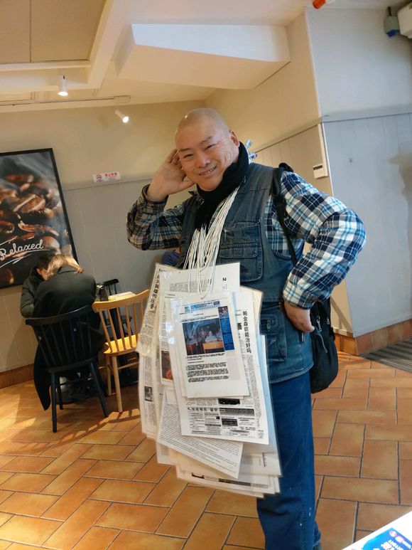 百度胖老师吧上海市公 安局轨道交通分局石宇玉老师求救 抖音快手百度贴吧百科图片视频知道搜索上海胖老师或 ...