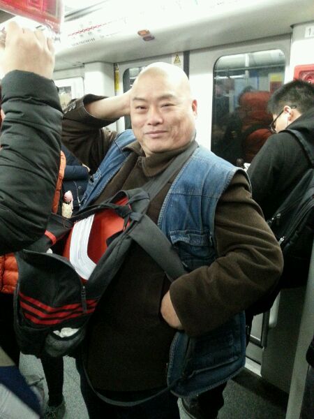 百度胖老师吧上海市公 安局轨道交通分局石宇玉老师求救 抖音快手百度贴吧百科图片视频知道搜索上海胖老师或 ...