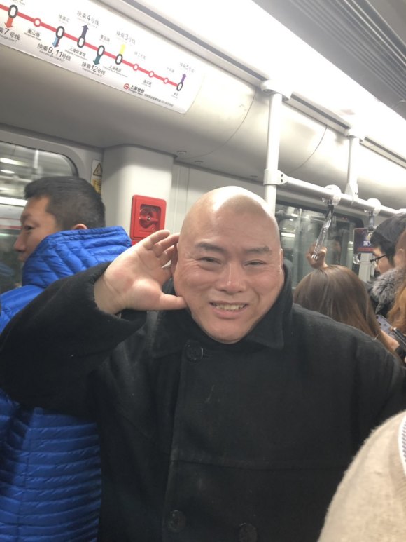百度胖老师吧上海市公 安局轨道交通分局石宇玉老师求救 抖音快手百度贴吧百科图片视频知道搜索上海胖老师或 ...