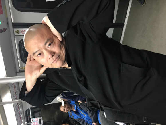 百度胖老师吧上海市公 安局轨道交通分局石宇玉老师求救 抖音快手百度贴吧百科图片视频知道搜索上海胖老师或 ...