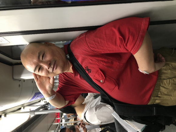 百度胖老师吧上海市公 安局轨道交通分局石宇玉老师求救 抖音快手百度贴吧百科图片视频知道搜索上海胖老师或 ...