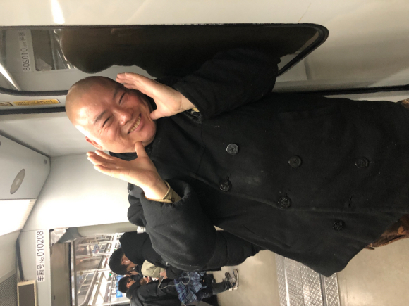 百度胖老师吧上海市公 安局轨道交通分局石宇玉老师求救 抖音快手百度贴吧百科图片视频知道搜索上海胖老师或 ...