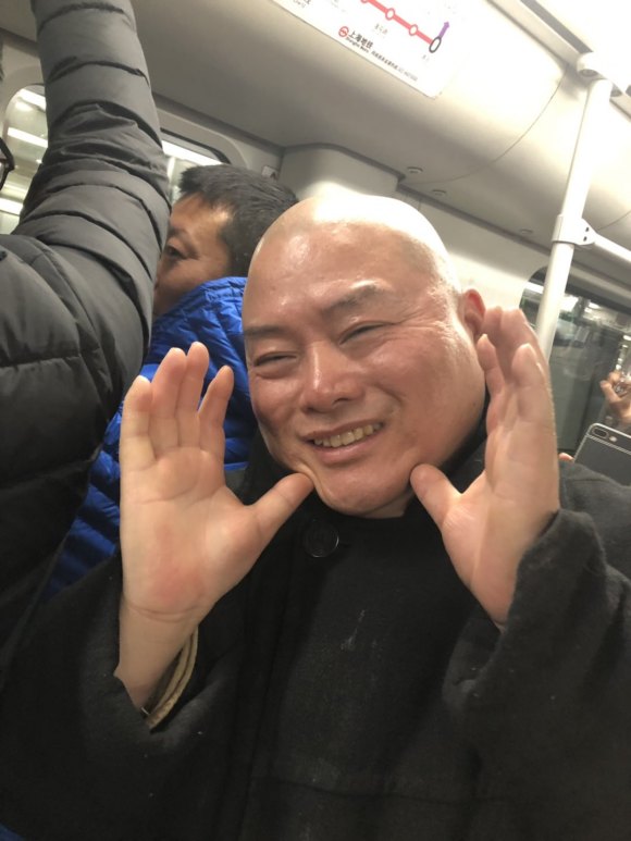 百度胖老师吧上海市公 安局轨道交通分局石宇玉老师求救 抖音快手百度贴吧百科图片视频知道搜索上海胖老师或 ...